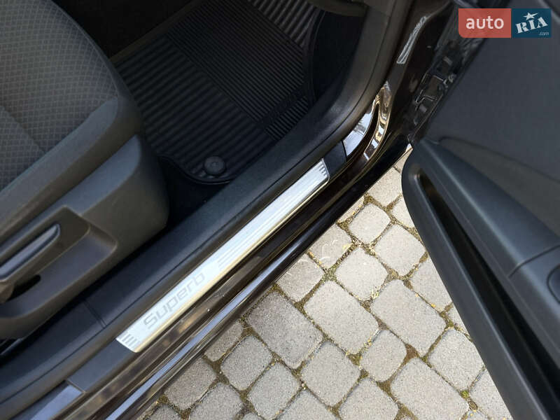 Универсал Skoda Superb 2014 в Кременце фото 56 Универсал Skoda Superb 2014 в Кременце