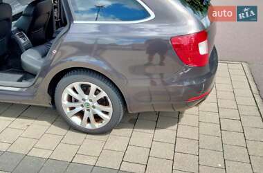Универсал Skoda Superb 2010 в 