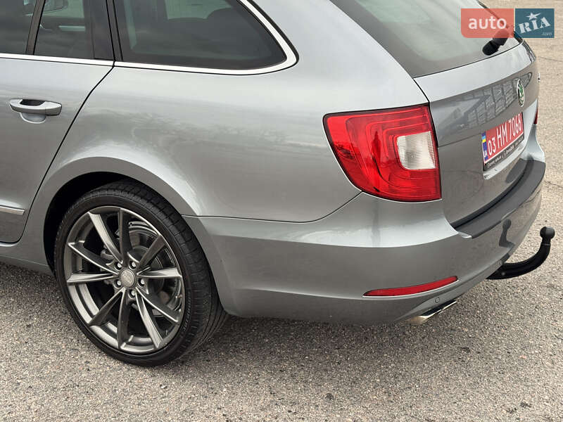 Универсал Skoda Superb 2011 в Белой Церкви
