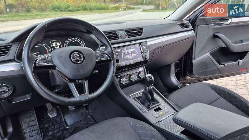 Лифтбек Skoda Superb 2016 в Львове фото 37 Лифтбек Skoda Superb 2016 в Львове