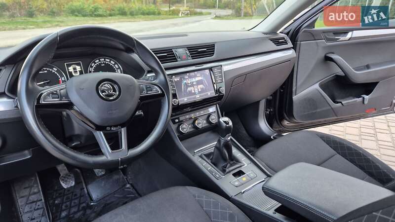 Лифтбек Skoda Superb 2016 в Львове фото 41 Лифтбек Skoda Superb 2016 в Львове