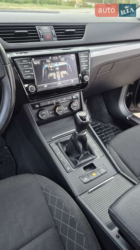 Лифтбек Skoda Superb 2016 в Львове фото 46 Лифтбек Skoda Superb 2016 в Львове