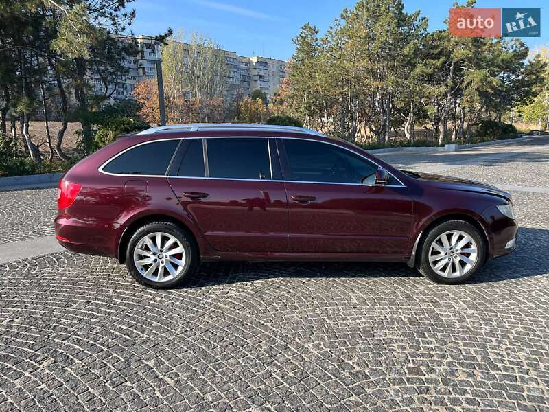 Универсал Skoda Superb 2012 в Днепре