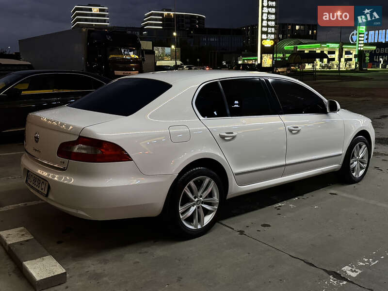 Лифтбек Skoda Superb 2011 в Ужгороде фото 11 Лифтбек Skoda Superb 2011 в Ужгороде