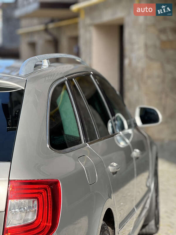 Универсал Skoda Superb 2014 в Надворной фото 12 Универсал Skoda Superb 2014 в Надворной