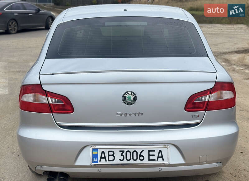 Лифтбек Skoda Superb 2013 в Киеве