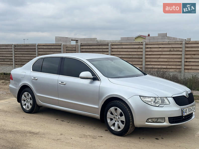 Лифтбек Skoda Superb 2013 в Киеве