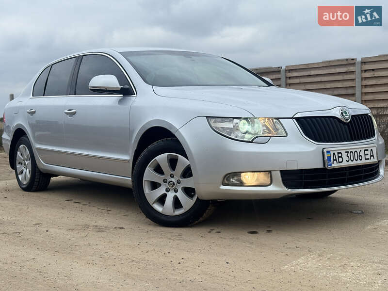 Лифтбек Skoda Superb 2013 в Киеве