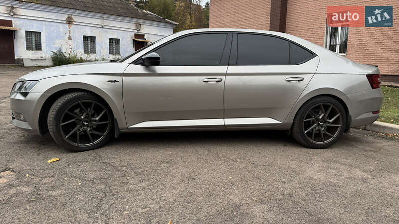 Лифтбек Skoda Superb 2017 в Днепре фото 7 Лифтбек Skoda Superb 2017 в Днепре