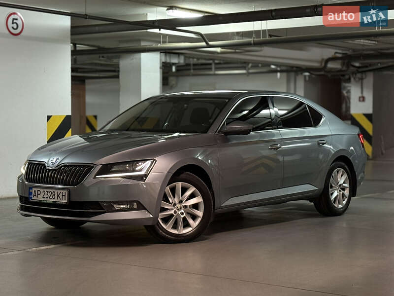 Лифтбек Skoda Superb 2018 в Днепре