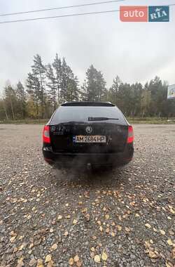 Универсал Skoda Superb 2011 в 