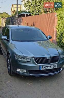 Лифтбек Skoda Superb 2011 в Одессе