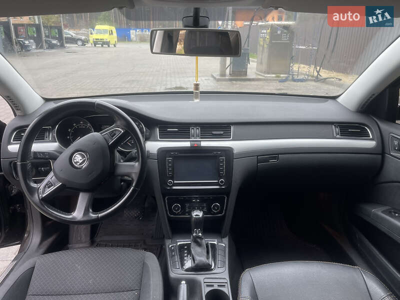 Лифтбек Skoda Superb 2014 в Гостомеле фото 20 Лифтбек Skoda Superb 2014 в Гостомеле