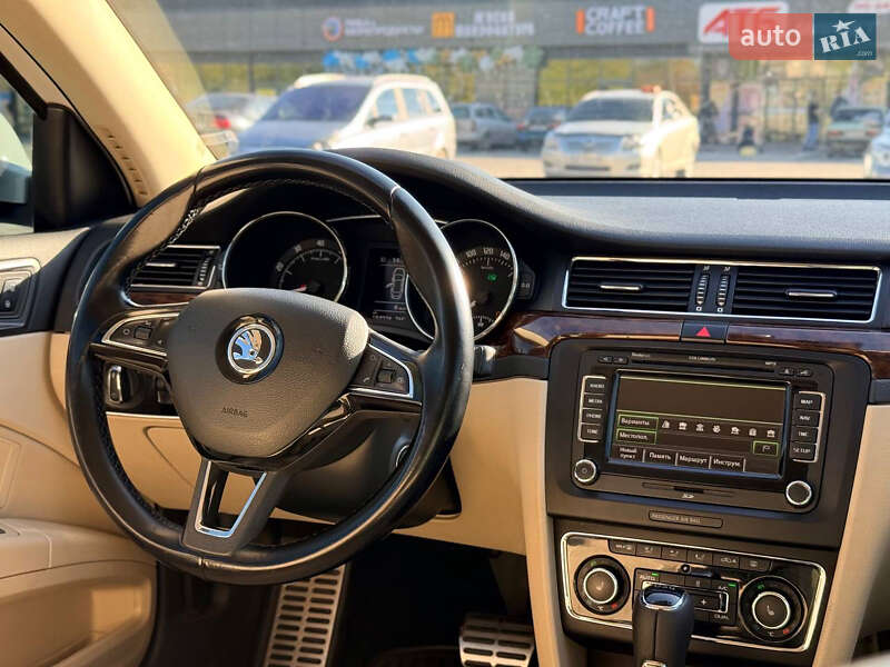 Ліфтбек Skoda Superb 2013 в Кривому Розі