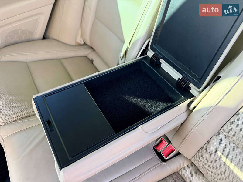 Ліфтбек Skoda Superb 2013 в Кривому Розі