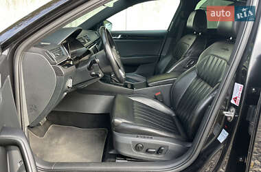 Лифтбек Skoda Superb 2017 в 