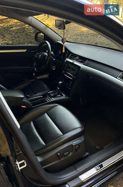 Ліфтбек Skoda Superb 2015 в  фото 14 Ліфтбек Skoda Superb 2015 в
