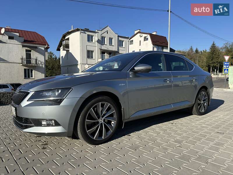 Лифтбек Skoda Superb 2018 в Львове фото Лифтбек Skoda Superb 2018 в Львове