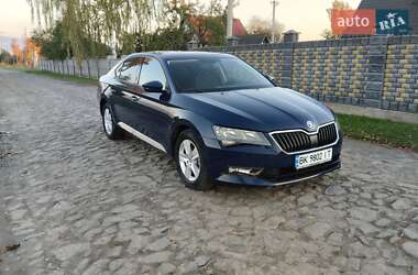 Лифтбек Skoda Superb 2017 в Дубно