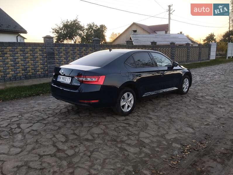 Лифтбек Skoda Superb 2017 в Дубно фото 5 Лифтбек Skoda Superb 2017 в Дубно
