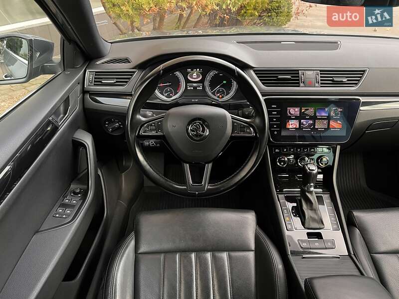 Универсал Skoda Superb 2018 в Ровно