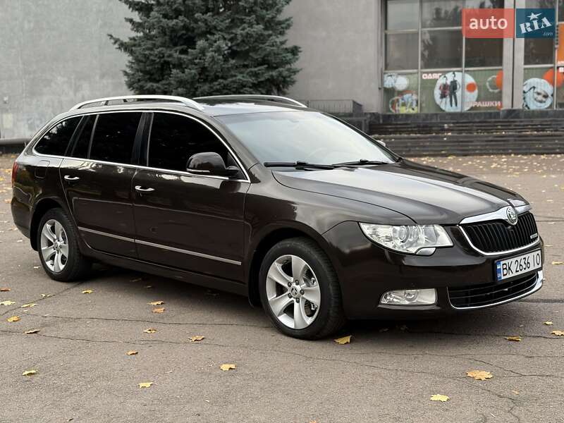 Универсал Skoda Superb 2012 в Ровно фото 16 Универсал Skoda Superb 2012 в Ровно