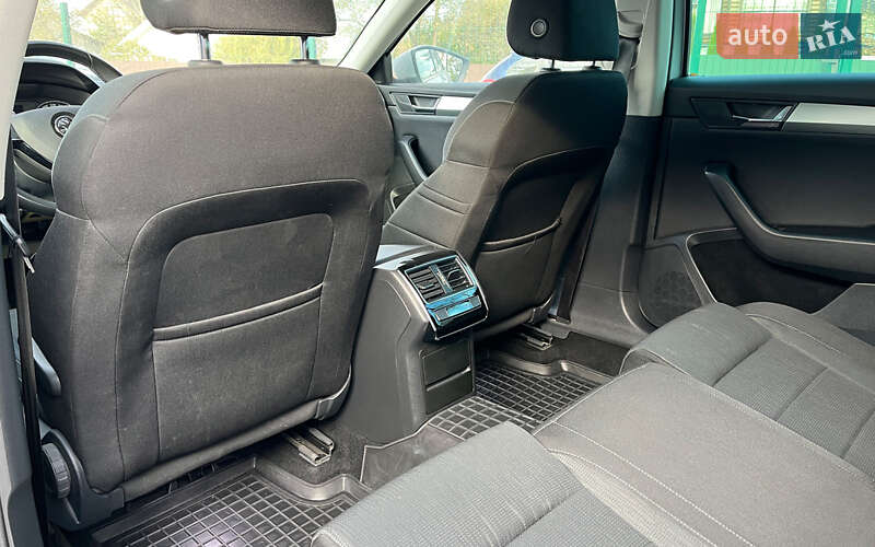Універсал Skoda Superb 2019 в Коломиї фото 23 Універсал Skoda Superb 2019 в Коломиї