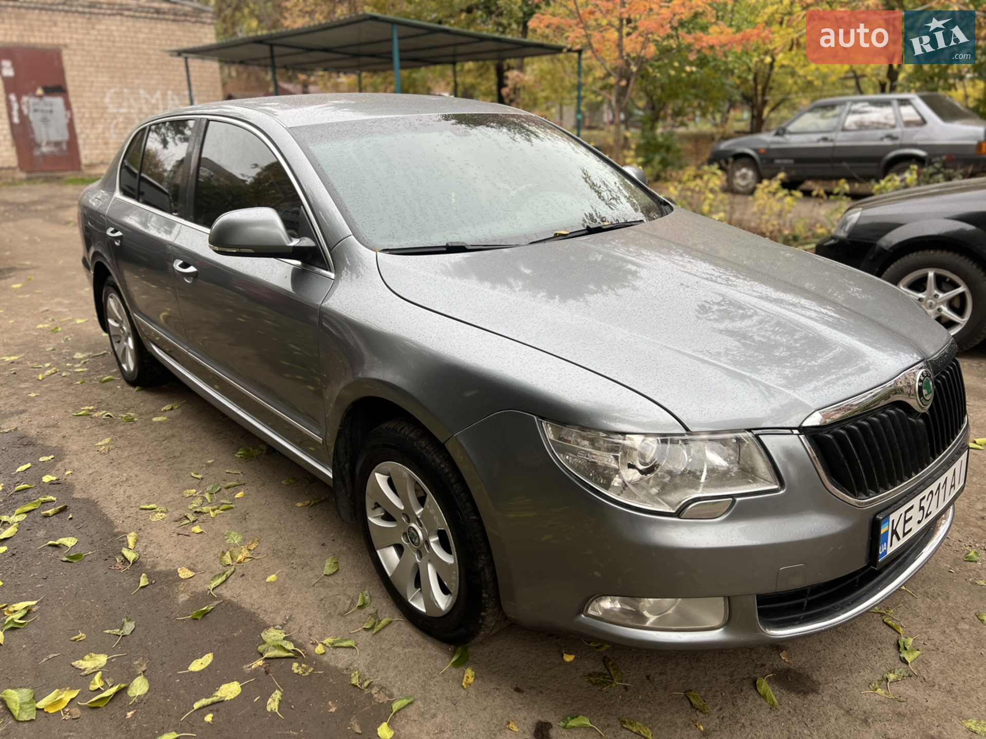 2011 Skoda Superb - мініатюра 3