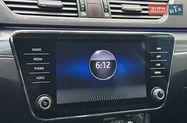 Лифтбек Skoda Superb 2020 в 