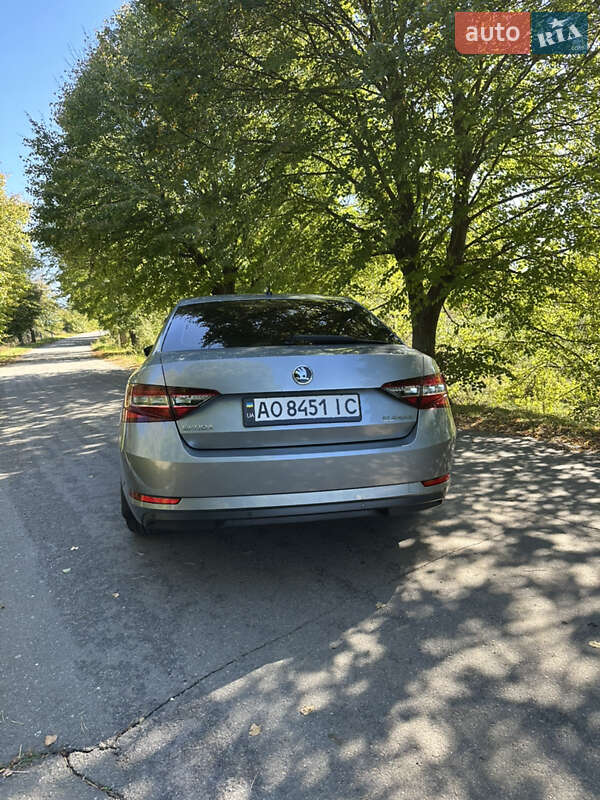 Лифтбек Skoda Superb 2017 в Виннице фото 8 Лифтбек Skoda Superb 2017 в Виннице