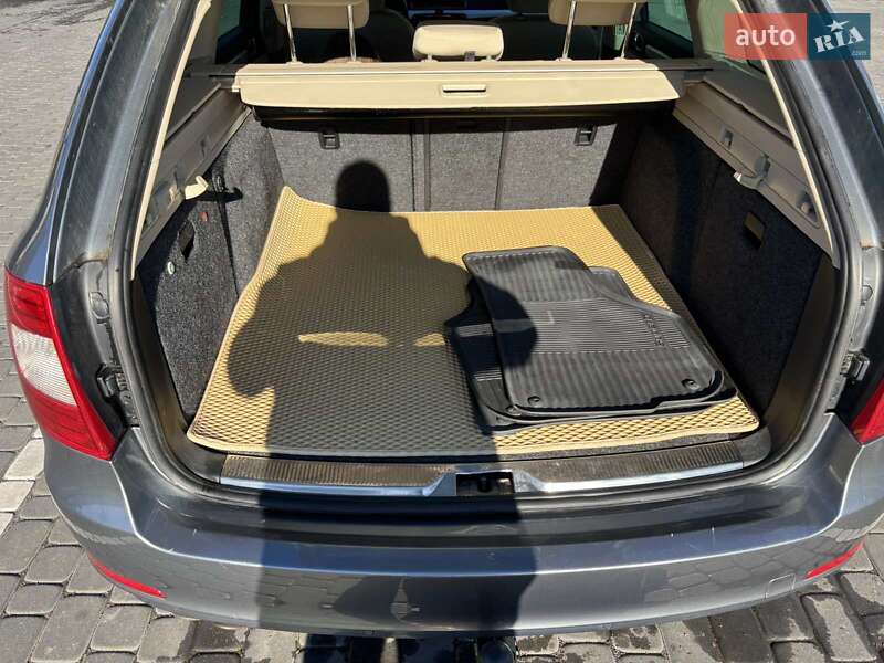 Универсал Skoda Superb 2010 в Трускавце
