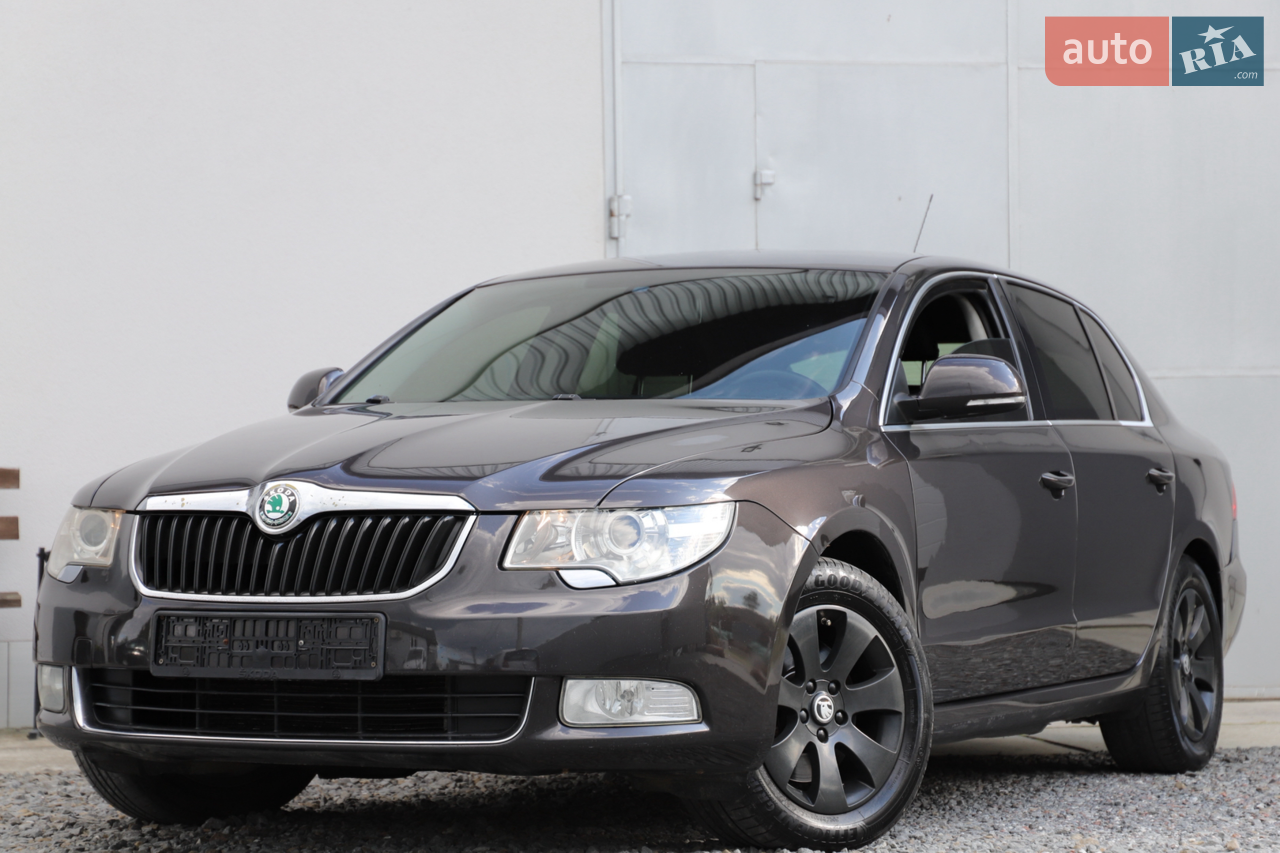 2010 Skoda Superb - мініатюра 41