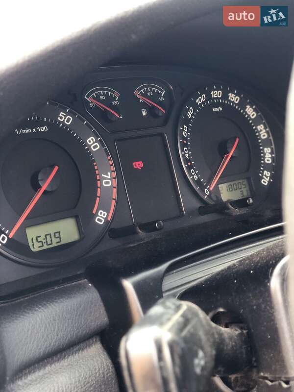 Лифтбек Skoda Superb 2003 в Хмельницком фото 5 Лифтбек Skoda Superb 2003 в Хмельницком