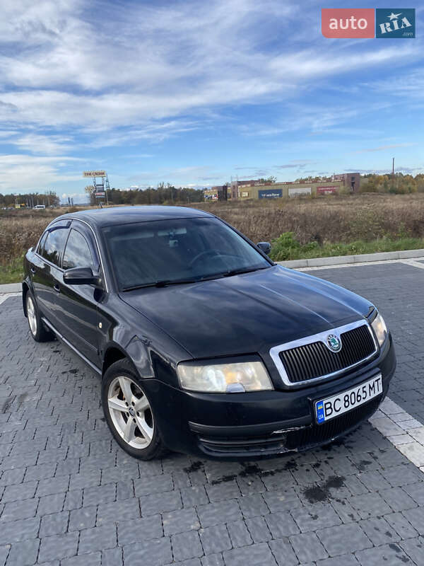 Лифтбек Skoda Superb 2006 в Львове