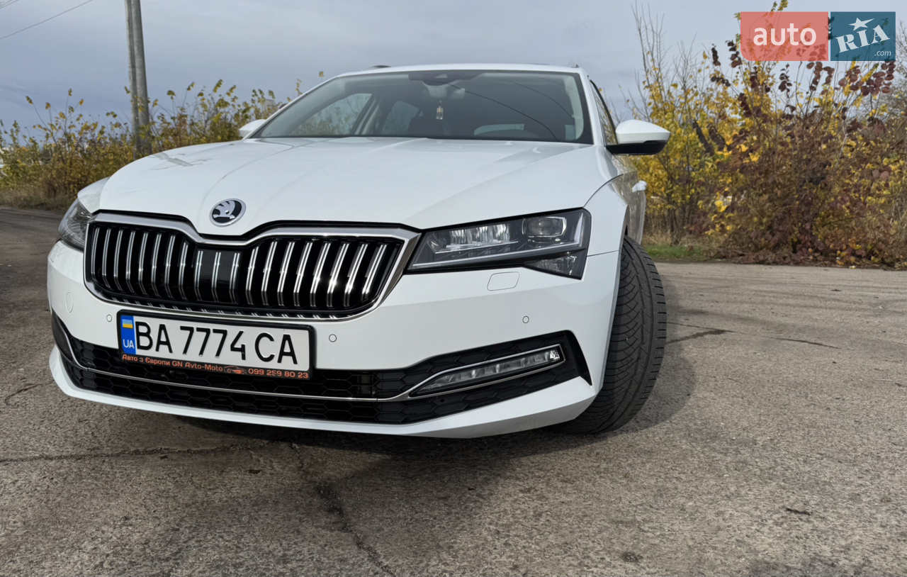 2019 Skoda Superb - мініатюра 16