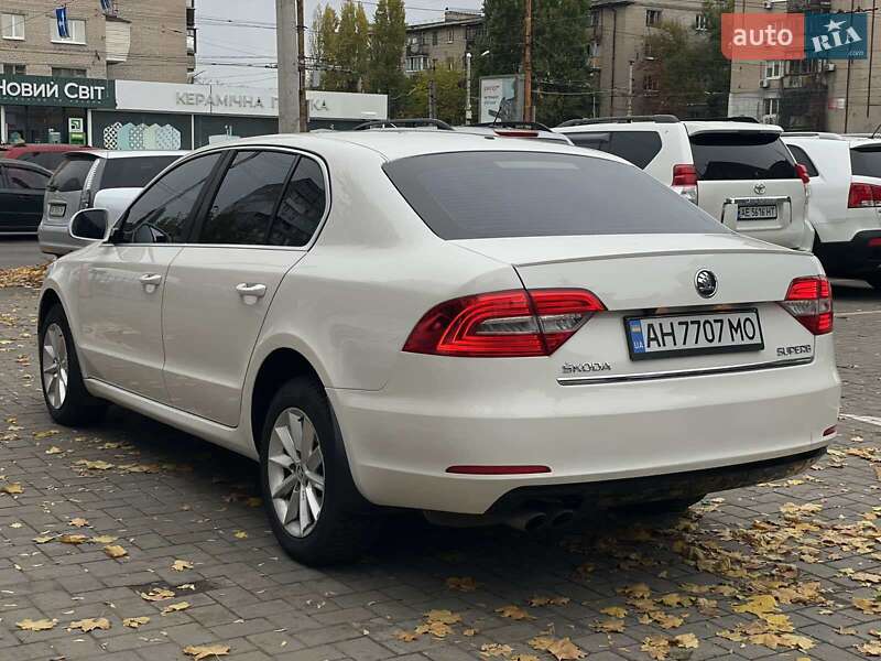 Лифтбек Skoda Superb 2013 в Днепре фото 10 Лифтбек Skoda Superb 2013 в Днепре