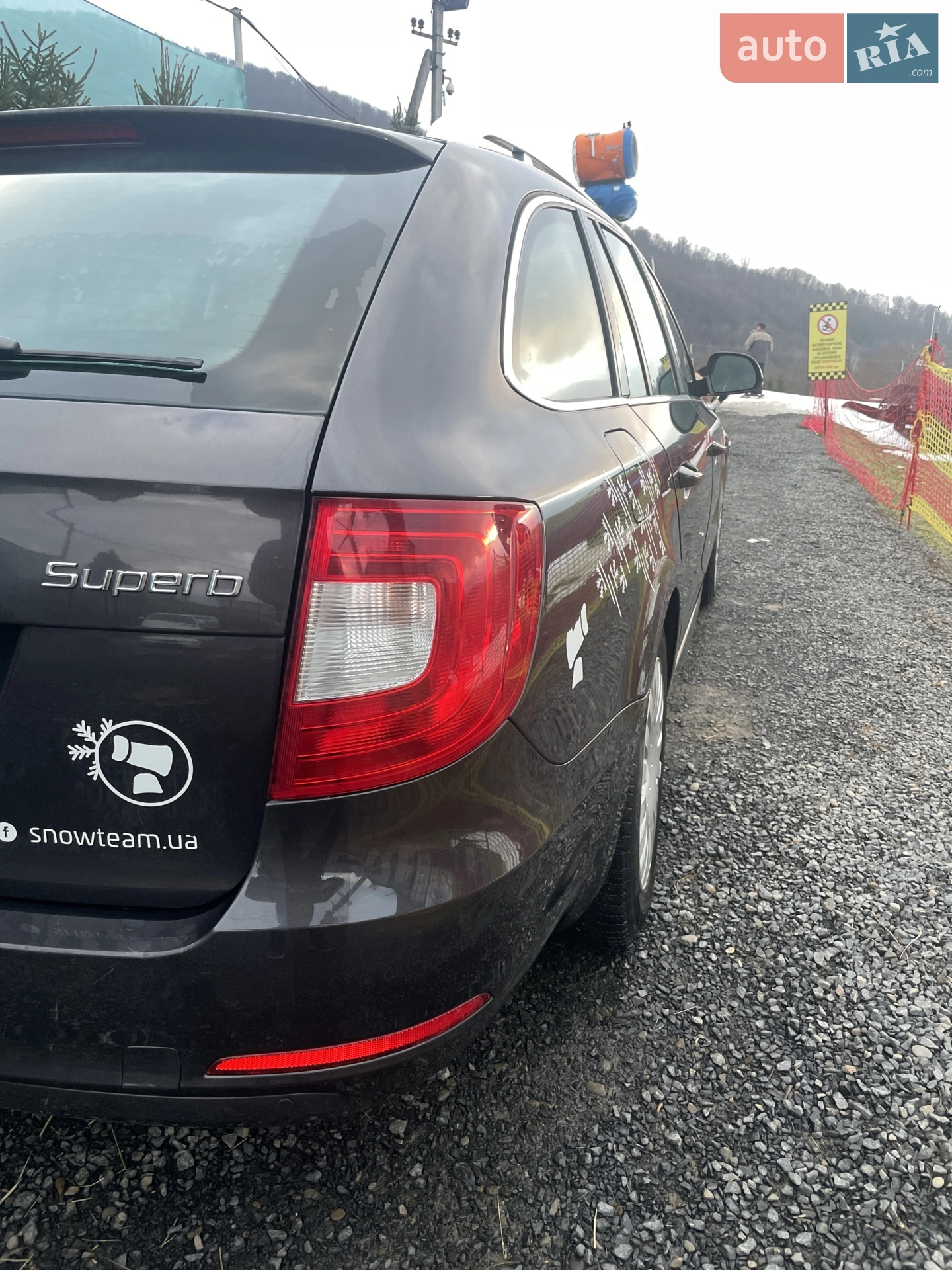 2011 Skoda Superb - мініатюра 4