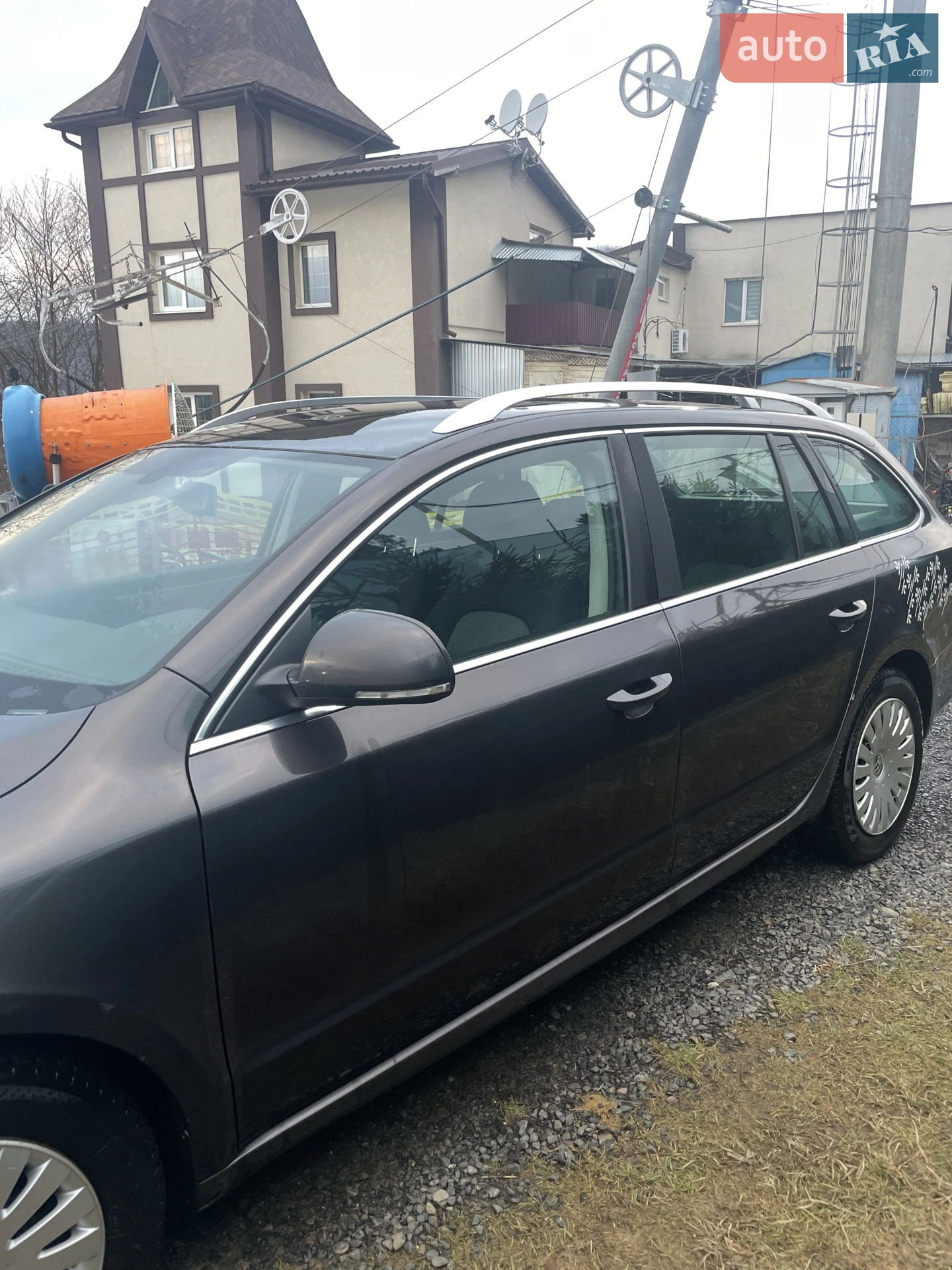 2011 Skoda Superb - мініатюра 2