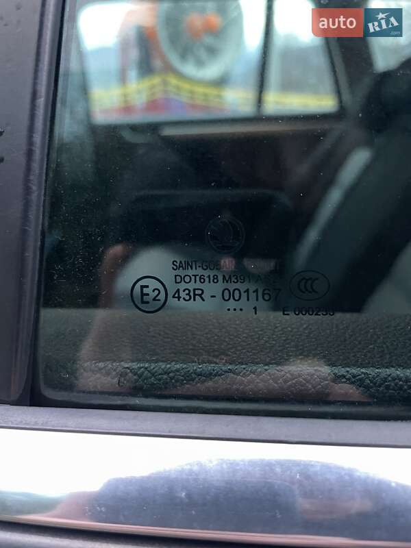 Универсал Skoda Superb 2011 в Ужгороде фото 33 Универсал Skoda Superb 2011 в Ужгороде