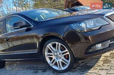 Универсал Skoda Superb 2014 в Черновцах