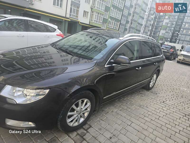 Універсал Skoda Superb 2012 в Івано-Франківську