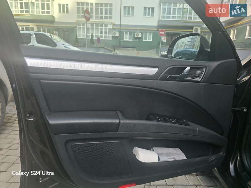 Універсал Skoda Superb 2012 в Івано-Франківську