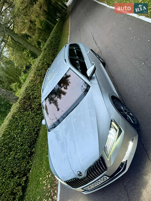 Универсал Skoda Superb 2016 в Звягеле фото 14 Универсал Skoda Superb 2016 в Звягеле