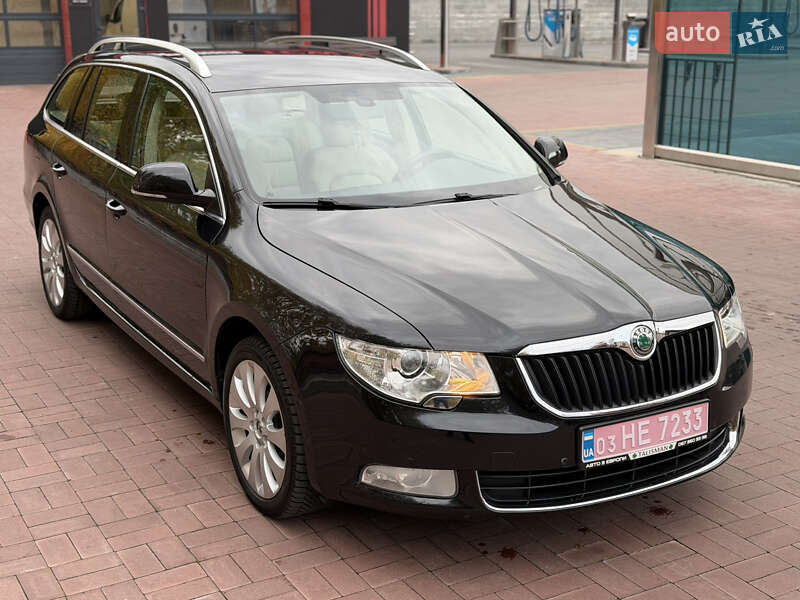 Універсал Skoda Superb 2012 в Рівному