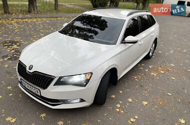 Універсал Skoda Superb 2015 в Харкові