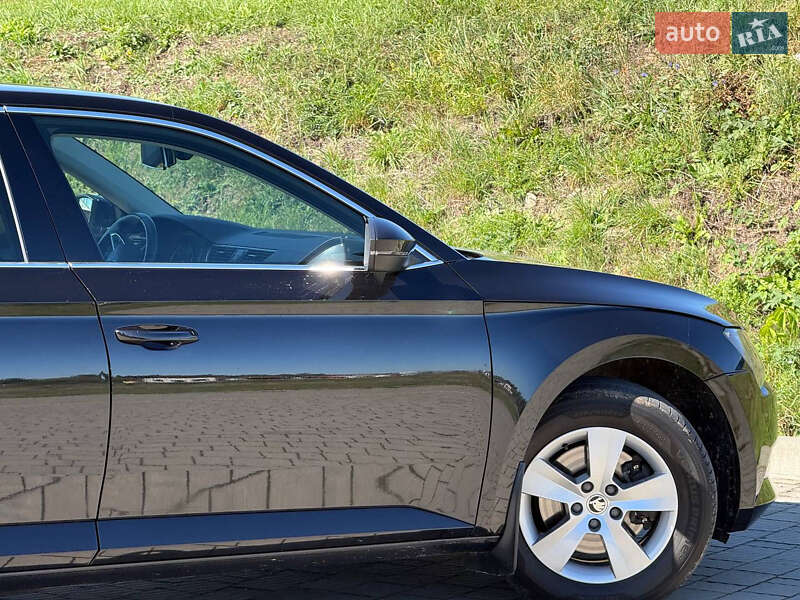 Ліфтбек Skoda Superb 2019 в Стрию фото 32 Ліфтбек Skoda Superb 2019 в Стрию