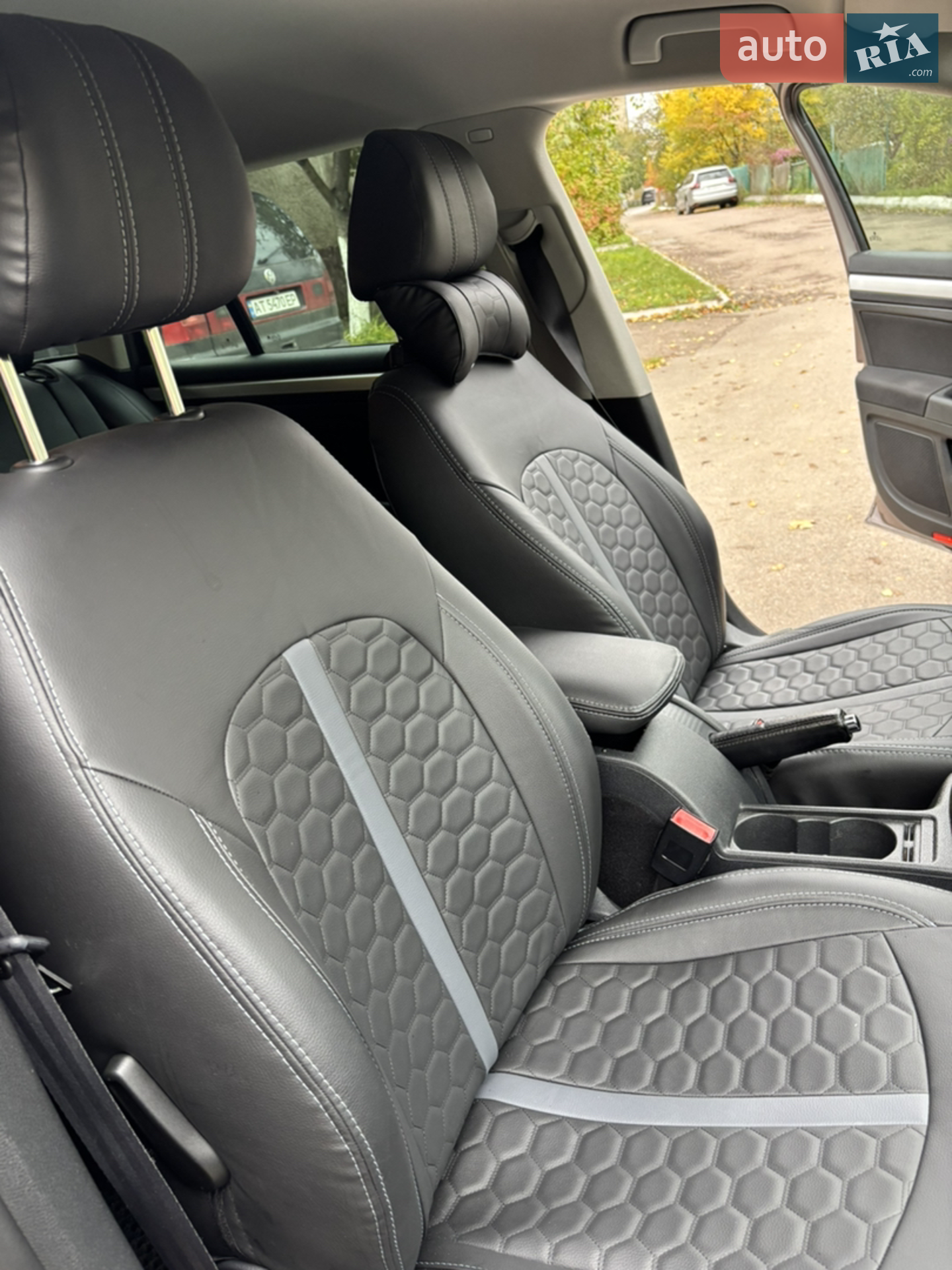 2010 Skoda Superb - мініатюра 20