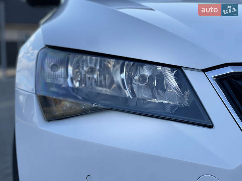 Универсал Skoda Superb 2017 в Нововолынске фото 14 Универсал Skoda Superb 2017 в Нововолынске