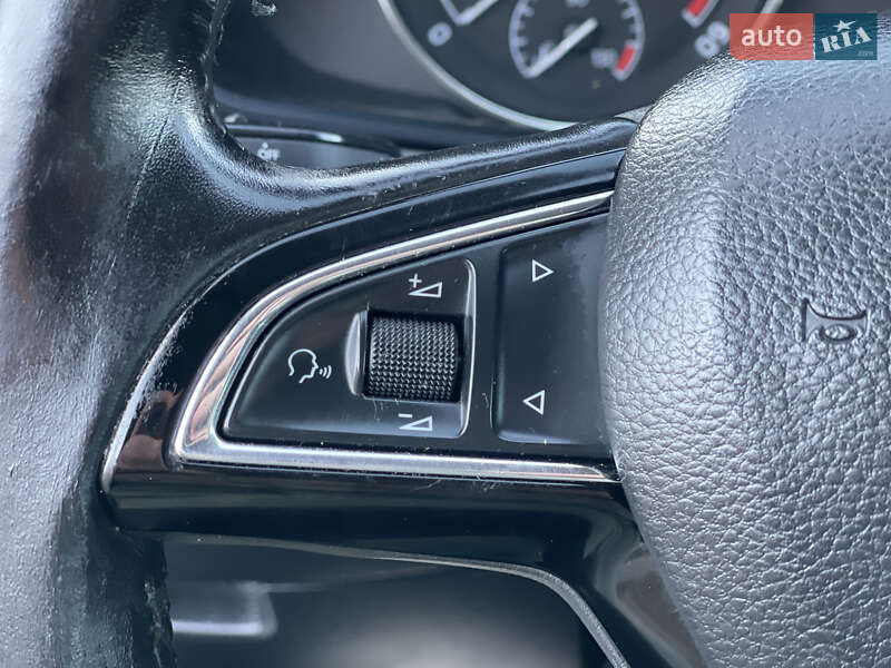 Универсал Skoda Superb 2017 в Нововолынске фото 28 Универсал Skoda Superb 2017 в Нововолынске
