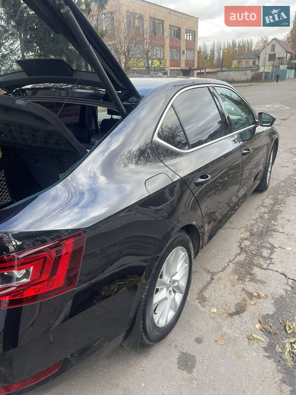 Лифтбек Skoda Superb 2017 в Житомире фото 7 Лифтбек Skoda Superb 2017 в Житомире